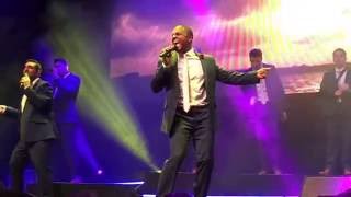 Straight No Chaser's (Sittin' On) The Dock of the Bay/Proud Mary