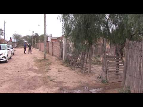 Brutal agresión en Fernández: un hombre lucha por su vida mientras su familia reclama justicia