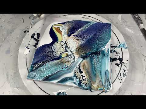 249. Sheleeart Fluid Artist -  Gold & Blue Swipe