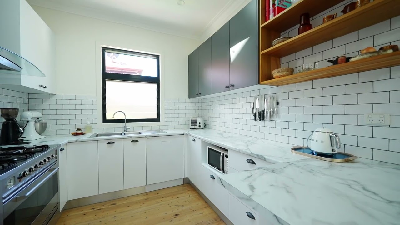 27 Chenhalls Street, Woonona NSW