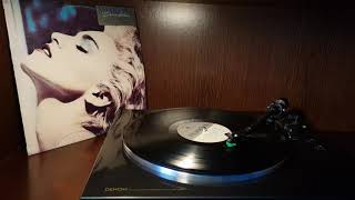 Madonna - Love Makes The World Go Round (1986) [Vinyl Video]