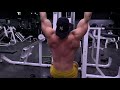 Lat Pulldown