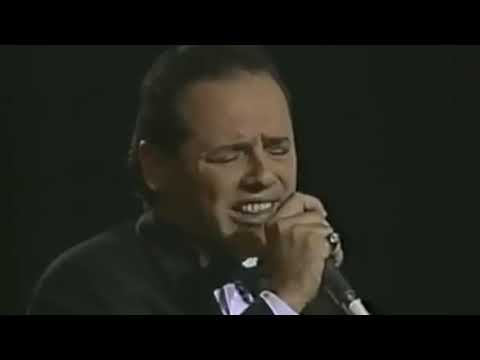 No Vale la Pena Enamorarse - Ray Sepúlvea y Johnny Rivera (Familia RMM)