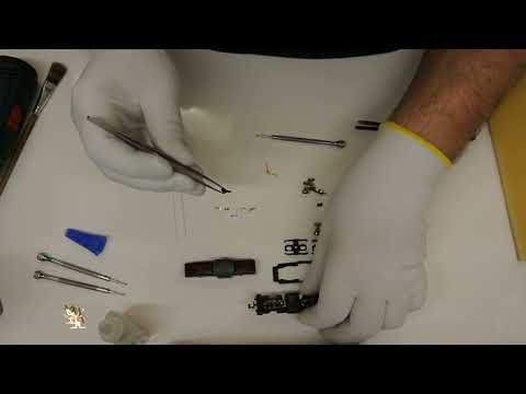 KaModel Kontakten an der N Minitrix V 100 / BR 212 Einbau (K136)