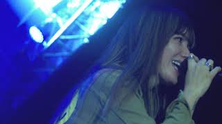 iLIVE: TARA LETS | Imago