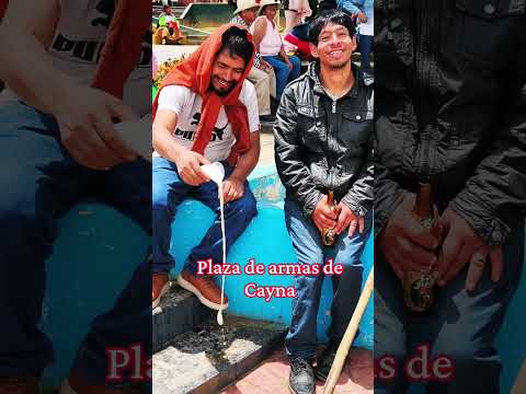 Plaza de armas del distrito de Cayna en Ambo - Huánuco - Perú