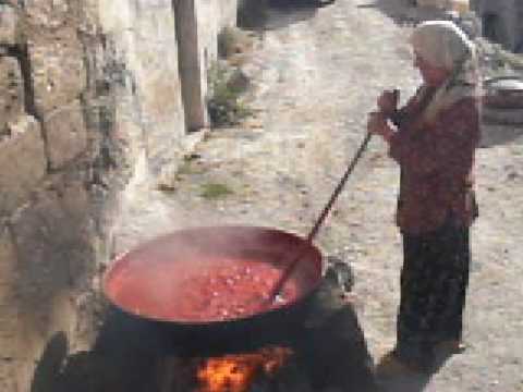 download lagu mp3 mp4 Tomato Salca, download lagu Tomato Salca gratis, unduh video klip Tomato Salca