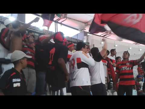 "Dá-lhe, dá-lhe - Cabeleira do Zezé" Barra: Nação 12 &bull; Club: Flamengo