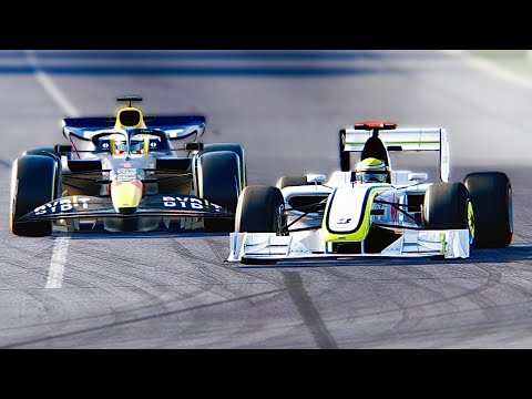 Mercedes F1 2022 W13 vs Brawn GP  F1 2009 Jenso Button at Melbourne Albert Park Circuit