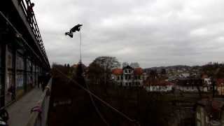 preview picture of video 'Off-limits.cz - 2013-11-23 - Třebíč - Borovinský most - Rope Jumping - Skok z vrchu'