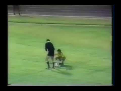 El cabezazo a la gloria de Carlos “Pato” Aguilera #UruguayCampeón #Conmebol #Fifa