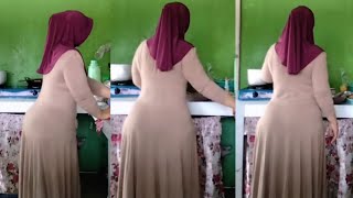 Download lagu Bunda jilbab cantik tempe oreg di kecapin manis alami mp3