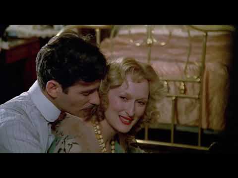 The piano scene (Sophie's Choice 1982)