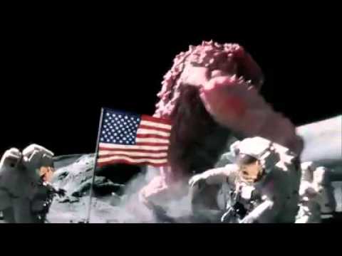 Monstruo en la luna.. :)