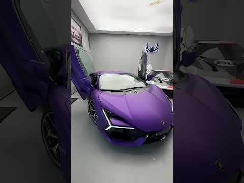 FORD GT ou LAMBORGHINI REVUELTO?