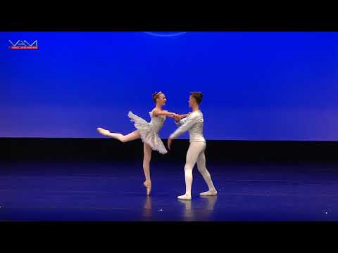 YAGP 2018 Bluebird Pas de Deux Camille Williamson, 12 Noah Citek, 13