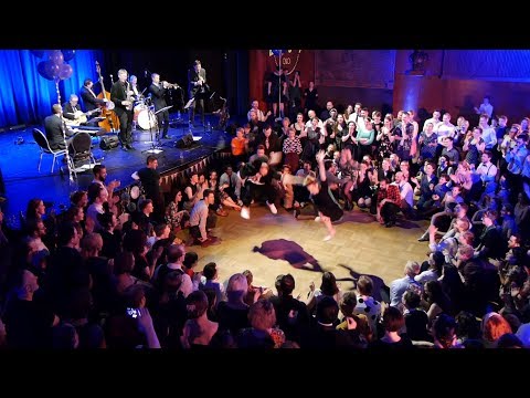 Winter Jump 2018 - Crazy Jam Circle to Jazzombies