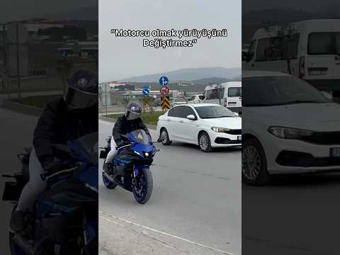 Motorcu olmak yürüyüşümü değiştirmezmiş hahahahahaah #motor #yamaha #keşfet #fypp #R7