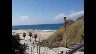 preview picture of video 'בחוף הים בנתניה 2012-Netanya beach 2012'