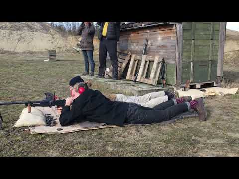 Shooting Degtyarev machine gun