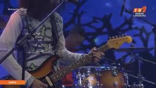 Download lagu mengintai dari tirai kamar live reunion exist mp3