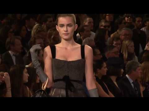 Louis Vuitton AW10-11 - Videofashion Daily