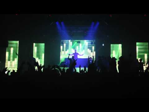 Rising Music Festival 2013 (RMF) - YVES V Live at KL Live