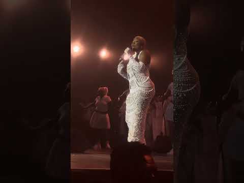 #CindyLeCoeur - Mon Bonheur (Live at ING Arena)