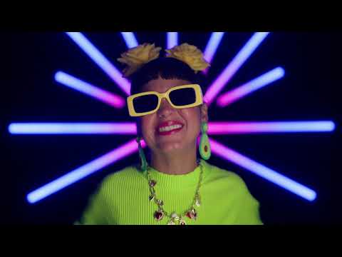 Bomba Estéreo - La Bilirrubina (Official Video)