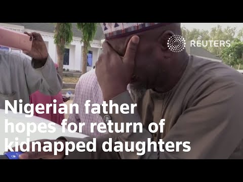 尼日利亞父親希望被綁架的女兒能回來。 (Nigerian father hopes for return of kidnapped daughters)