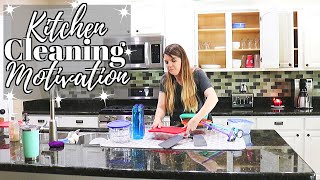 KITCHEN CLEANING MOTIVATION // CLEANING MOM