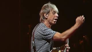 Jean-Louis Aubert Le jour se lève encore (Barbara) @Zénith Rouen 8/11/2021