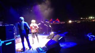 Download lagu John Fogerty sitting in with Widespread Panic mp3