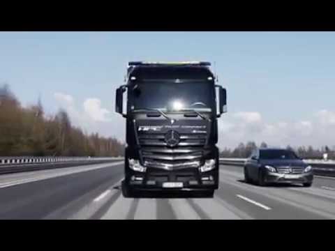 2017 Mercedes-Benz Trucks Highway Pilot Connect