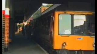 preview picture of video 'Class 115 Aylesbury DMU At Harrow O T Hill'