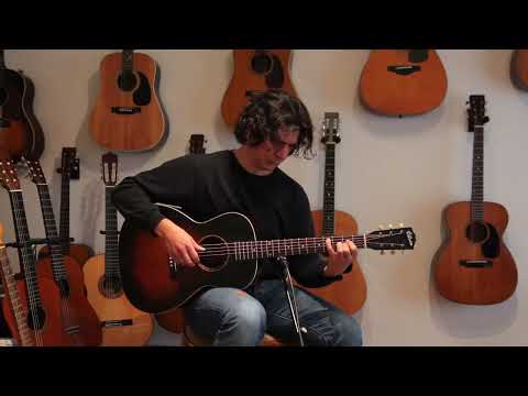 Gibson L-00 1934 Acoustic Guitar – ultra-lightweight construction & explosive vintage sound - check video! image 19