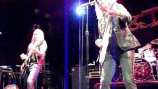 Y&amp;T Shine On-Poughkeepsie