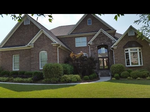 Swansgate Home of High Point SOLD by Donna Hughes