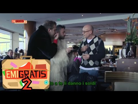 Emigratis 2 - Il pranzo di Pio e Amedeo è offerto da Alfonso Signorini