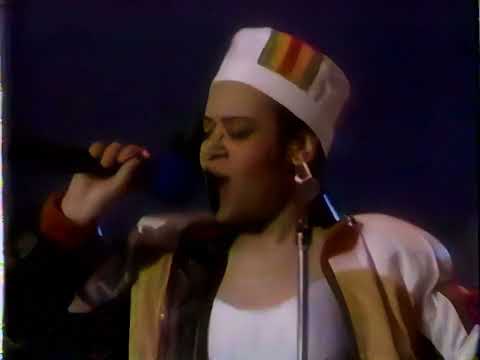 Salt-N-Pepa - Push It! [Club MTV] *1988*