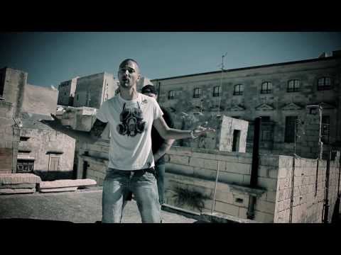 Rumbull feat. Manage - Pulse of a Rebel (Official Video)