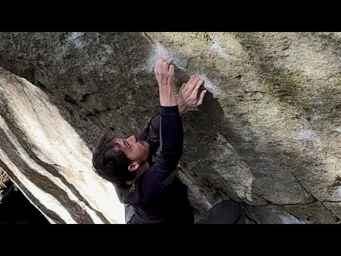 “American Gangster“ 8B+/V14 FLASH (Uncut)