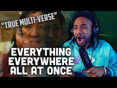 Filmmaker reacts to Everything Everywhere All at Once (2022) for the FIRST TIME!