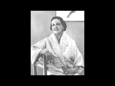 Peregrina - Arranged and performed by Roque Carbajo