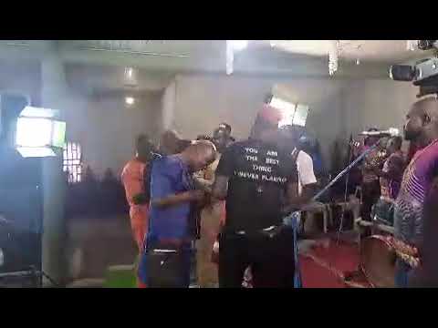 Counselor Osamede Idehen live performance 