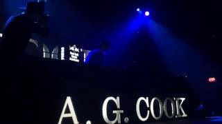 A.G. Cook ft. QT/Hannah Diamond/Charli XCX - Live at PC Music Pop City L.A. 7/20/2016