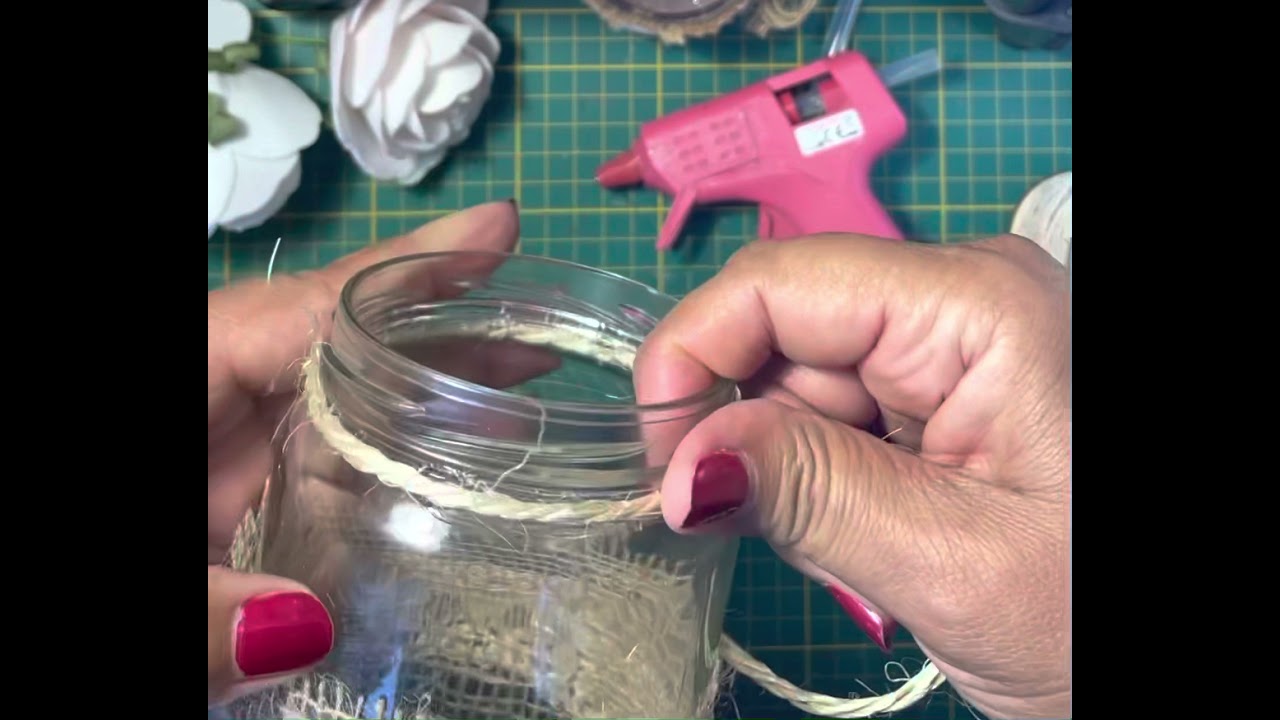 Comment décorer un Pot en toile de Jute et dentelle : Silia créations