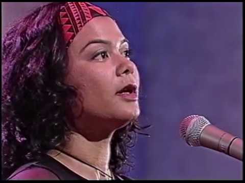 Emma Paki - Paradise