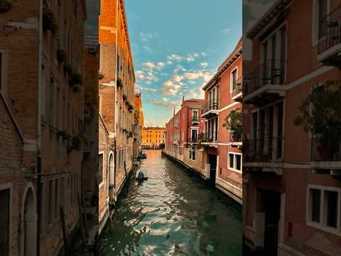 „Magia gondoli i mostów czyli Wenecja okiem włóczęgi” 🛥️🌉🍕