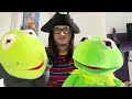 Do De Rubber Duck From Sesame Street Lip Synced By Scott Rickard Ft Kermit And Constantine